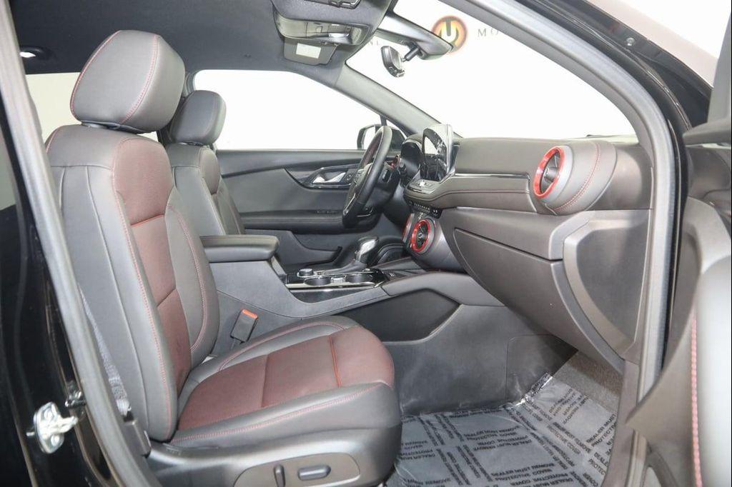 used 2024 Chevrolet Blazer car, priced at $35,990