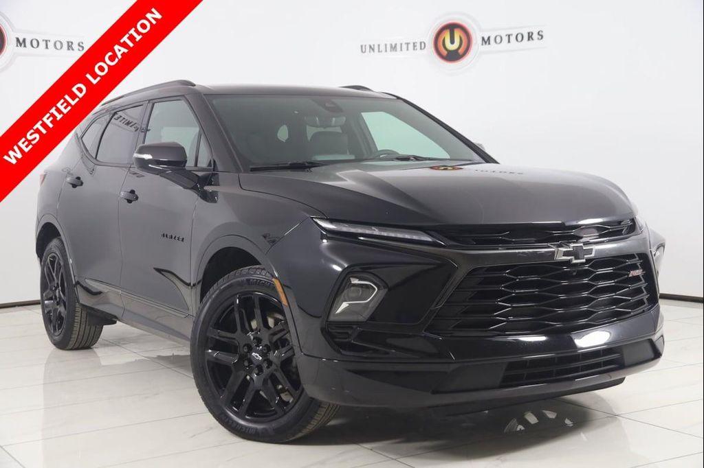 used 2024 Chevrolet Blazer car, priced at $35,990