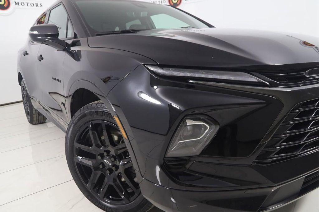 used 2024 Chevrolet Blazer car, priced at $35,990