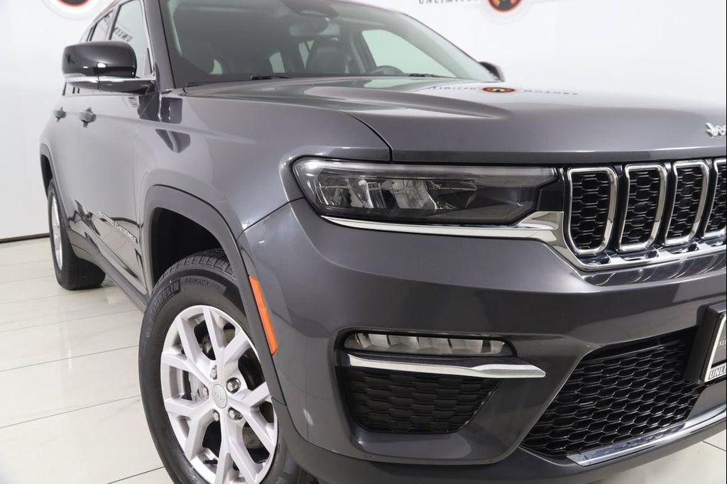 used 2022 Jeep Grand Cherokee car, priced at $27,500