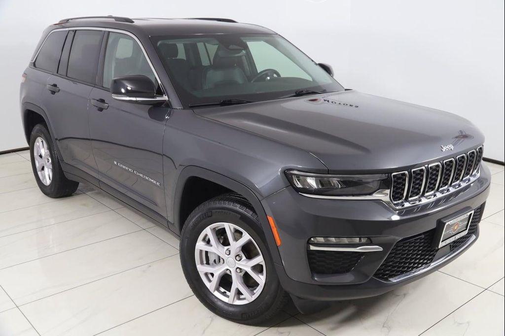 used 2022 Jeep Grand Cherokee car, priced at $27,500