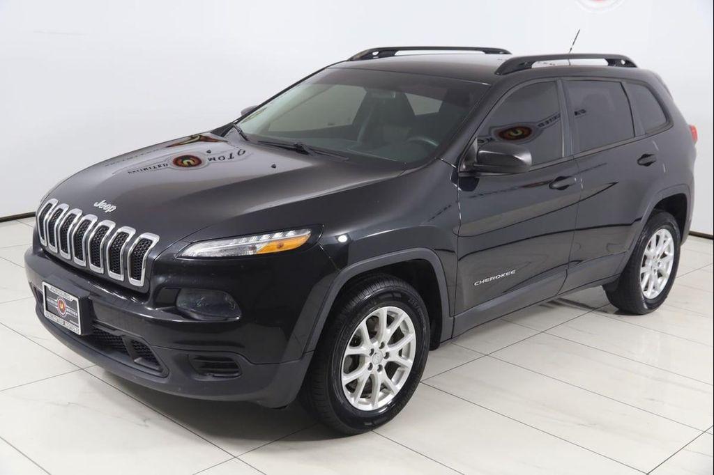 used 2015 Jeep Cherokee car, priced at $5,990