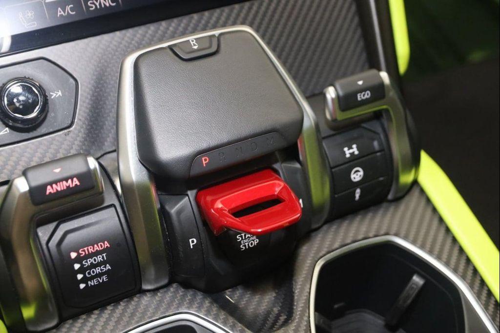 used 2022 Lamborghini Urus car, priced at $210,000