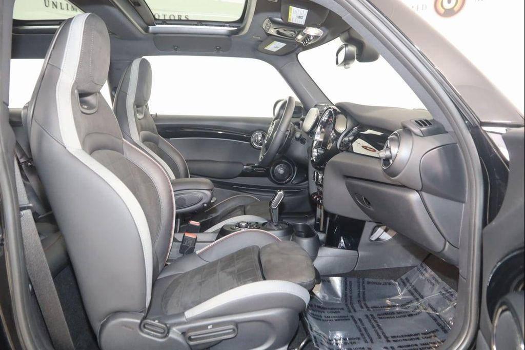 used 2023 MINI Hardtop car, priced at $29,990