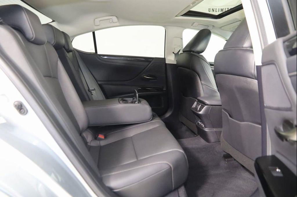 used 2024 Lexus ES 350 car, priced at $37,900