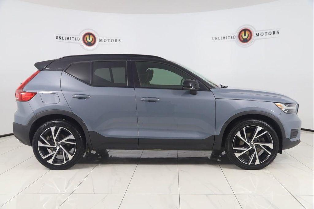 used 2020 Volvo XC40 car, priced at $21,000