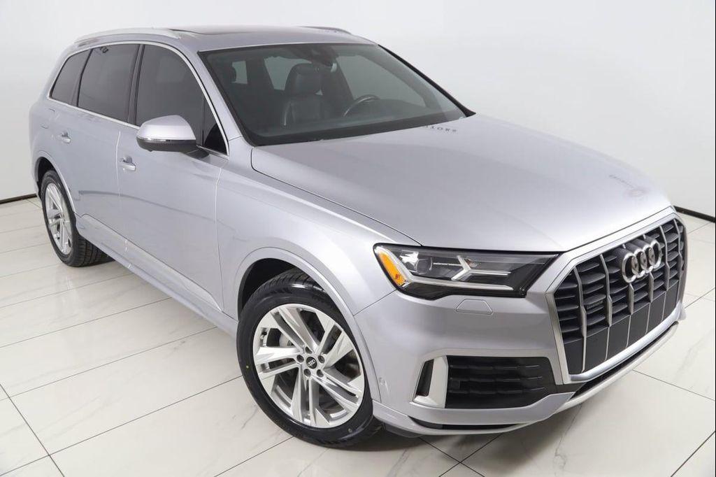 used 2021 Audi Q7 car