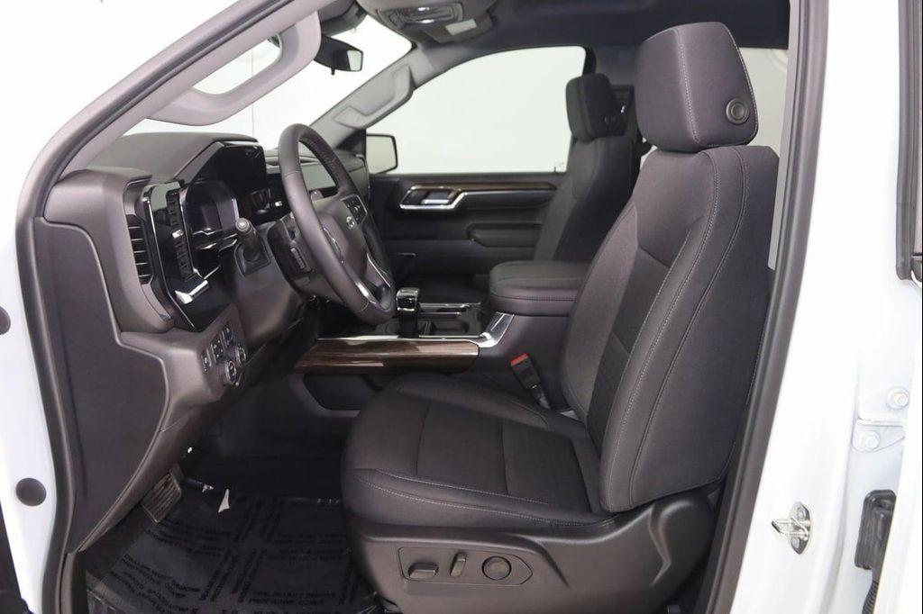 used 2024 Chevrolet Silverado 1500 car, priced at $51,000