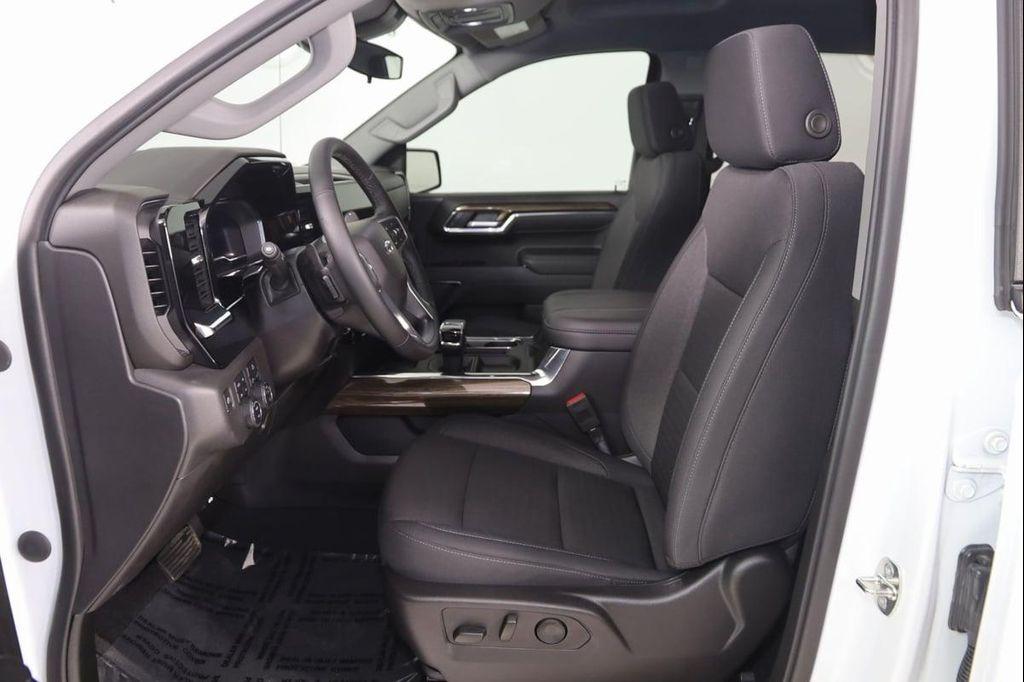 used 2024 Chevrolet Silverado 1500 car, priced at $51,490