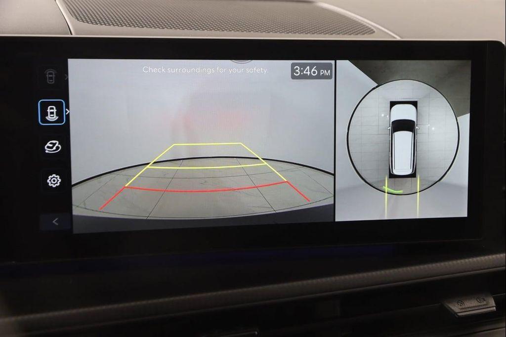 used 2025 Hyundai Santa Fe car, priced at $39,500