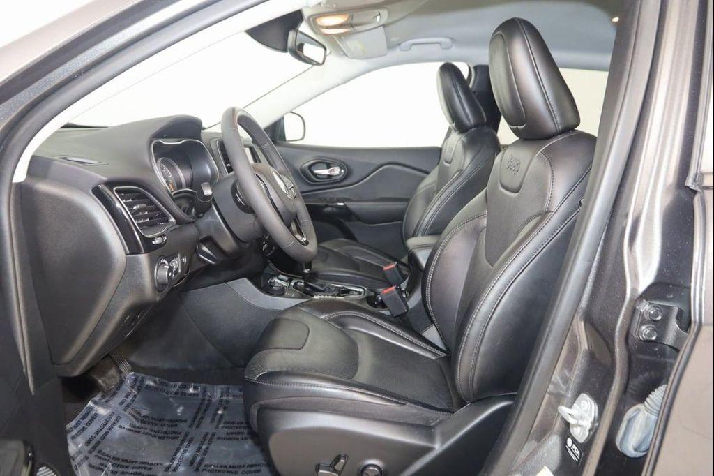 used 2023 Jeep Cherokee car, priced at $23,990