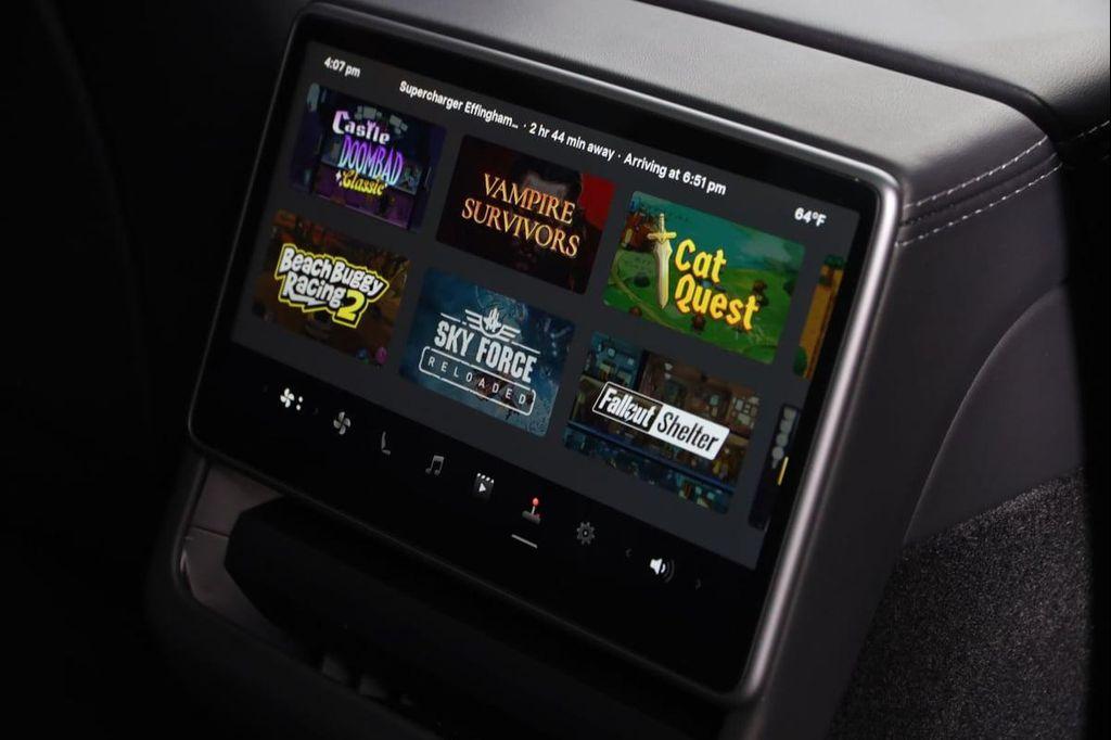 used 2025 Tesla Model 3 car, priced at $39,990