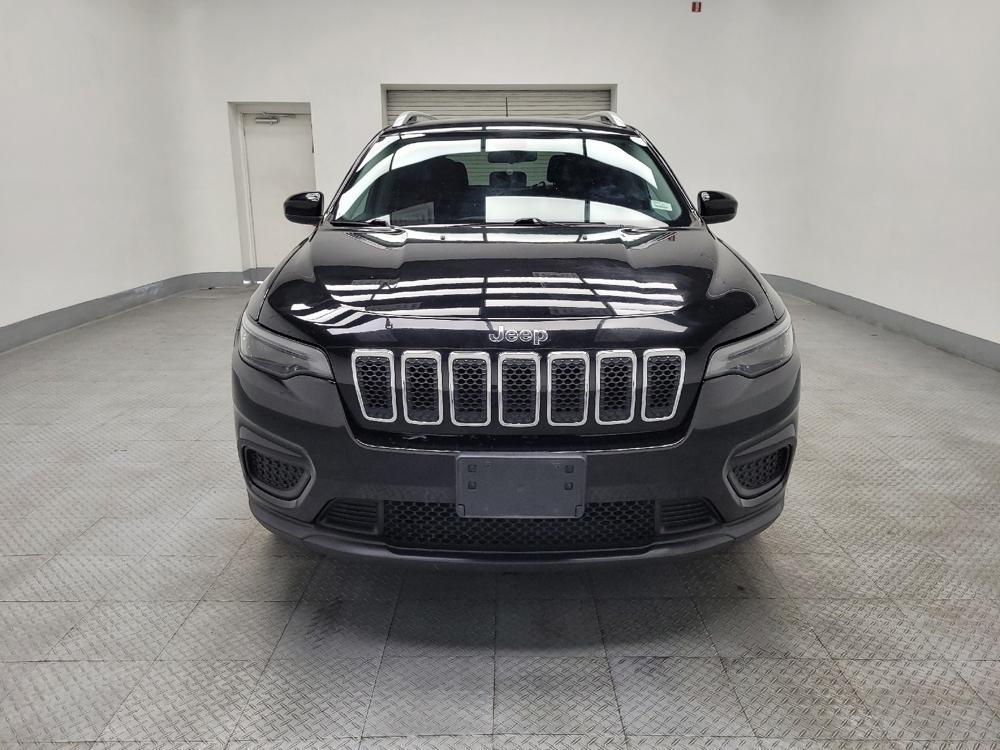 used 2020 Jeep Cherokee car, priced at $16,295