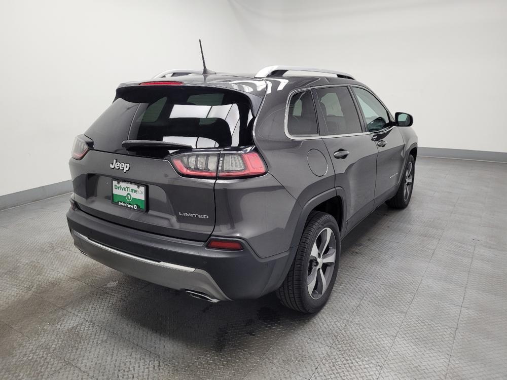 used 2019 Jeep Cherokee car, priced at $16,395