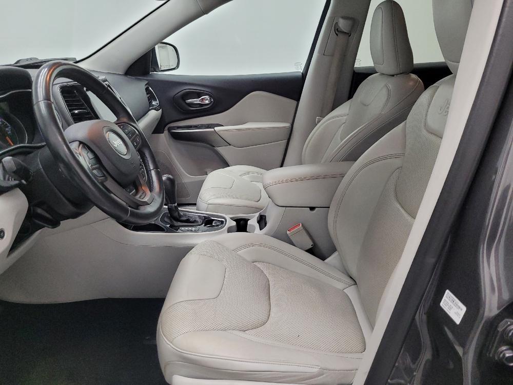 used 2019 Jeep Cherokee car, priced at $16,395