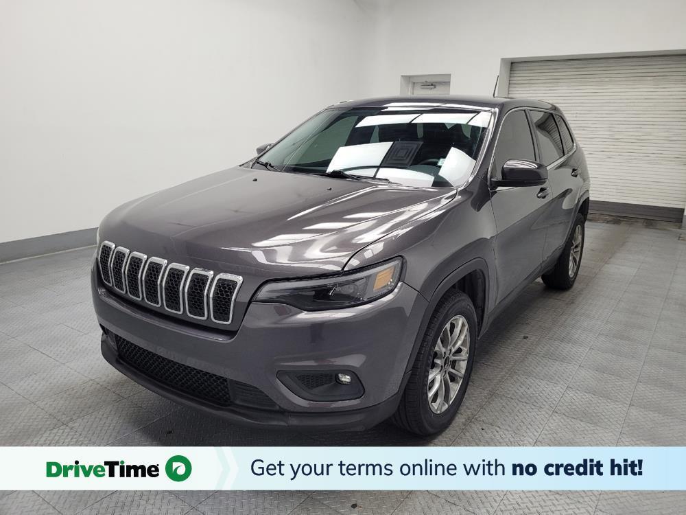 used 2019 Jeep Cherokee car, priced at $17,695