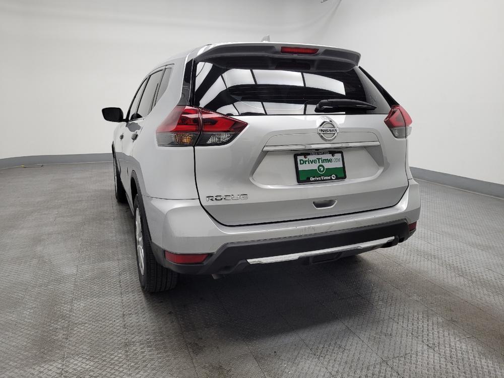 used 2019 Nissan Rogue car, priced at $16,195