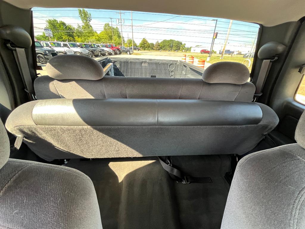 used 2003 GMC Sierra 2500 car, priced at $12,500