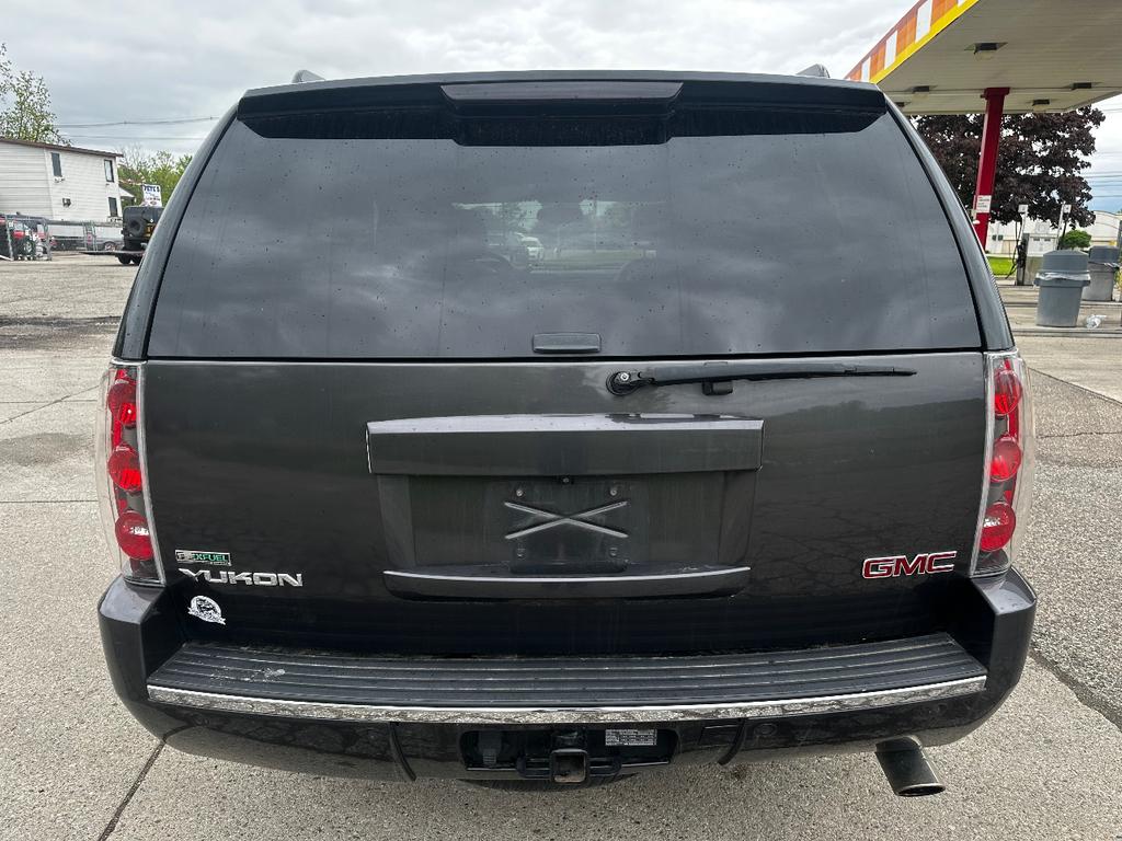 used 2011 GMC Yukon car, priced at $8,995