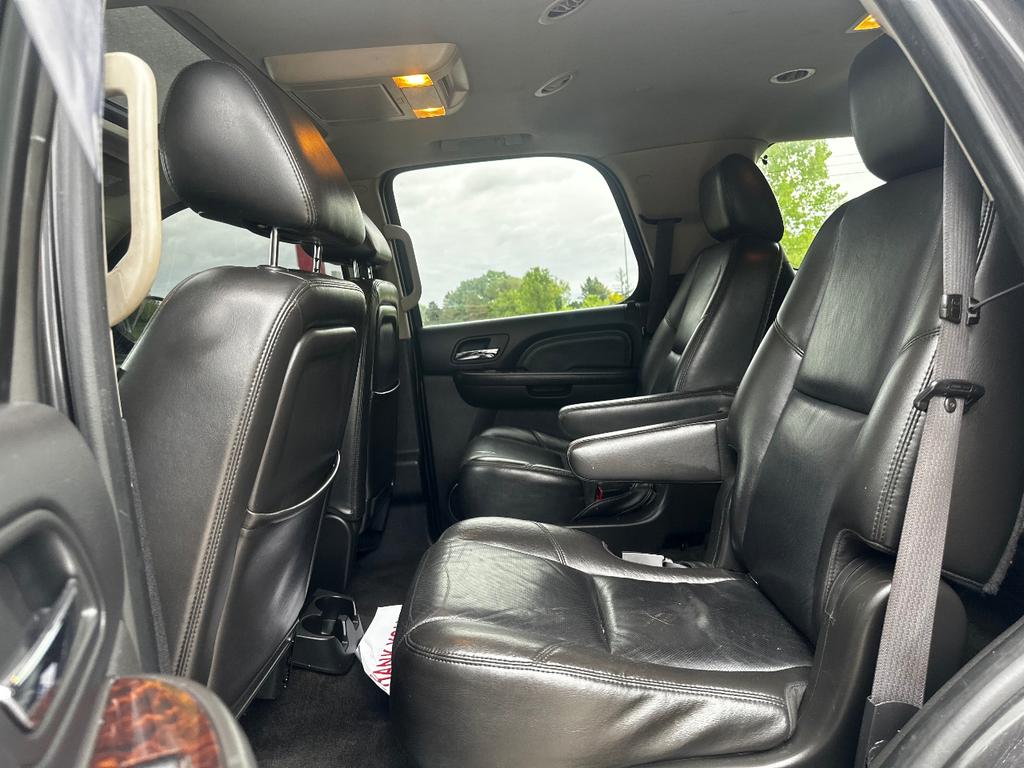 used 2011 GMC Yukon car, priced at $8,995