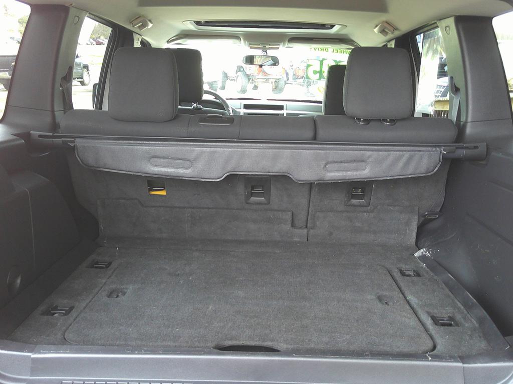 used 2009 Jeep Liberty car, priced at $3,995