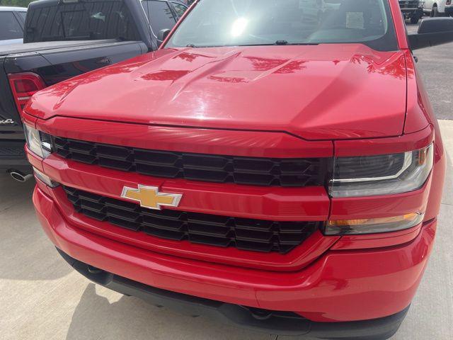 used 2018 Chevrolet Silverado 1500 car, priced at $28,800