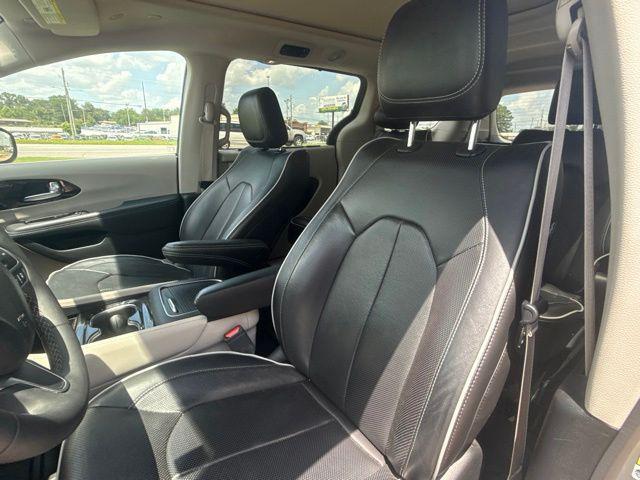 used 2023 Chrysler Pacifica car, priced at $30,413