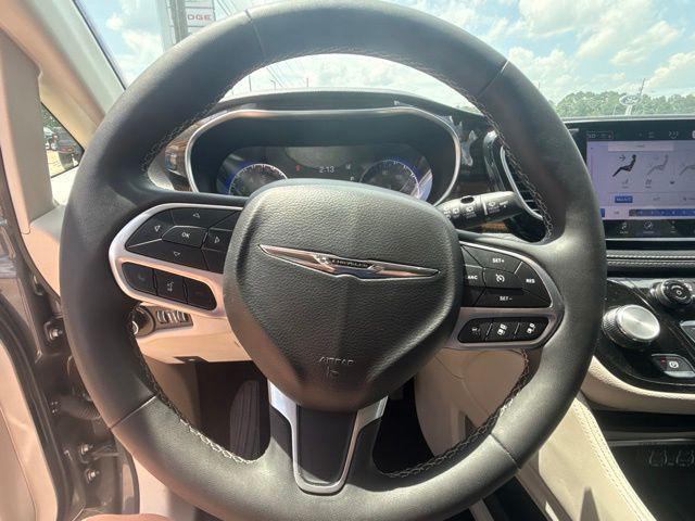 used 2023 Chrysler Pacifica car, priced at $30,413
