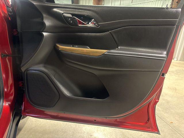 used 2021 GMC Acadia car, priced at $23,290