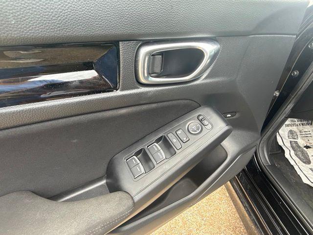 used 2025 Honda Civic Hybrid car, priced at $29,163