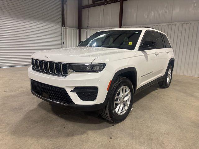 used 2025 Jeep Grand Cherokee car, priced at $30,094