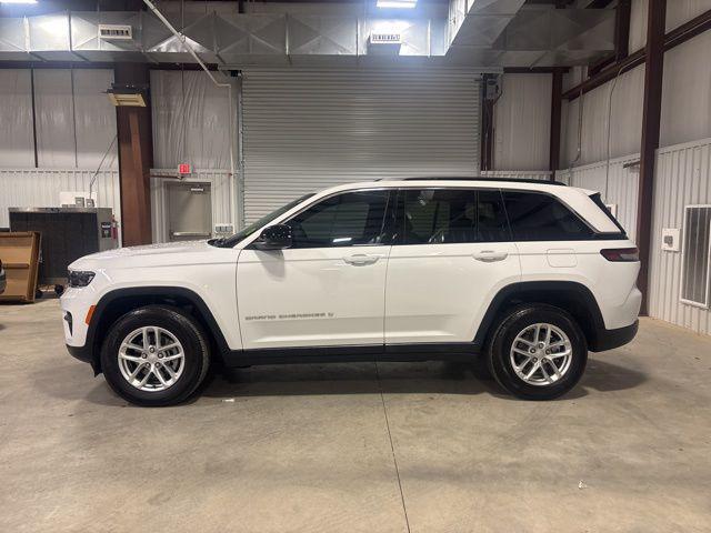 used 2025 Jeep Grand Cherokee car, priced at $30,094