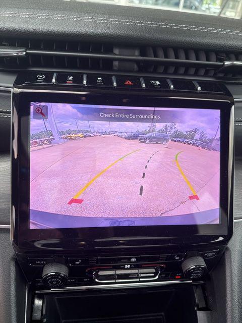 used 2025 Jeep Grand Cherokee L car, priced at $39,585