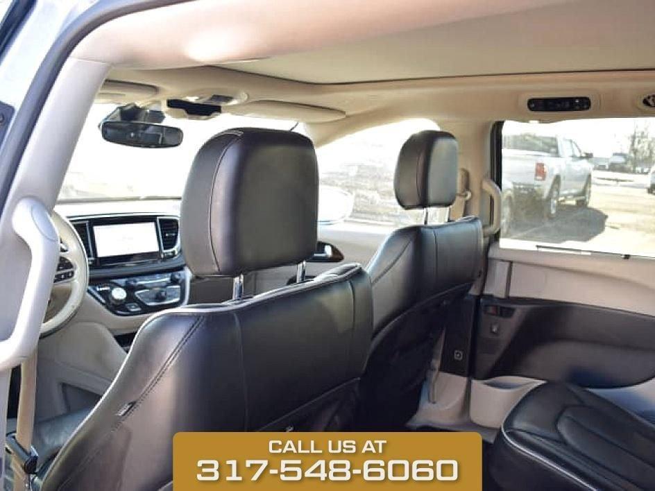 used 2021 Chrysler Pacifica car, priced at $23,456