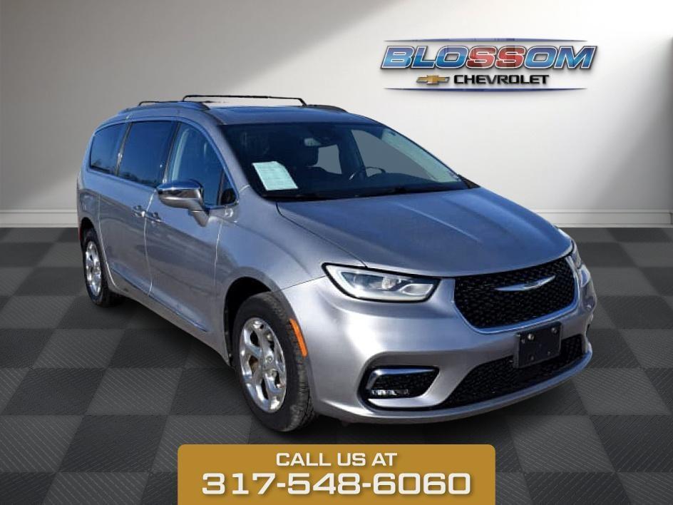 used 2021 Chrysler Pacifica car, priced at $27,818