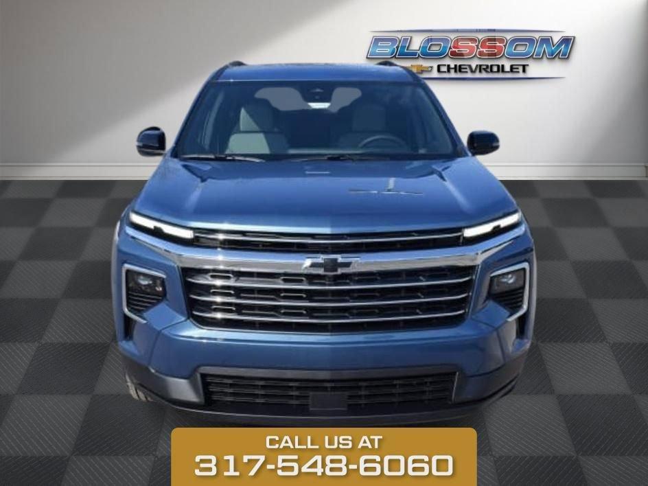 new 2026 Chevrolet Traverse car, priced at $43,515