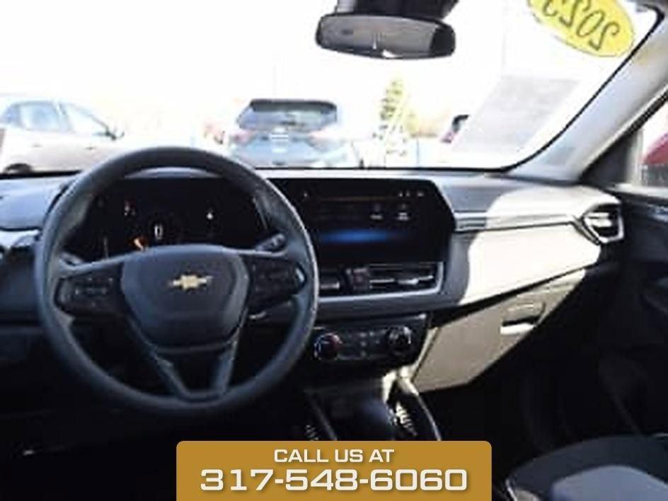 used 2025 Chevrolet TrailBlazer car, priced at $23,863