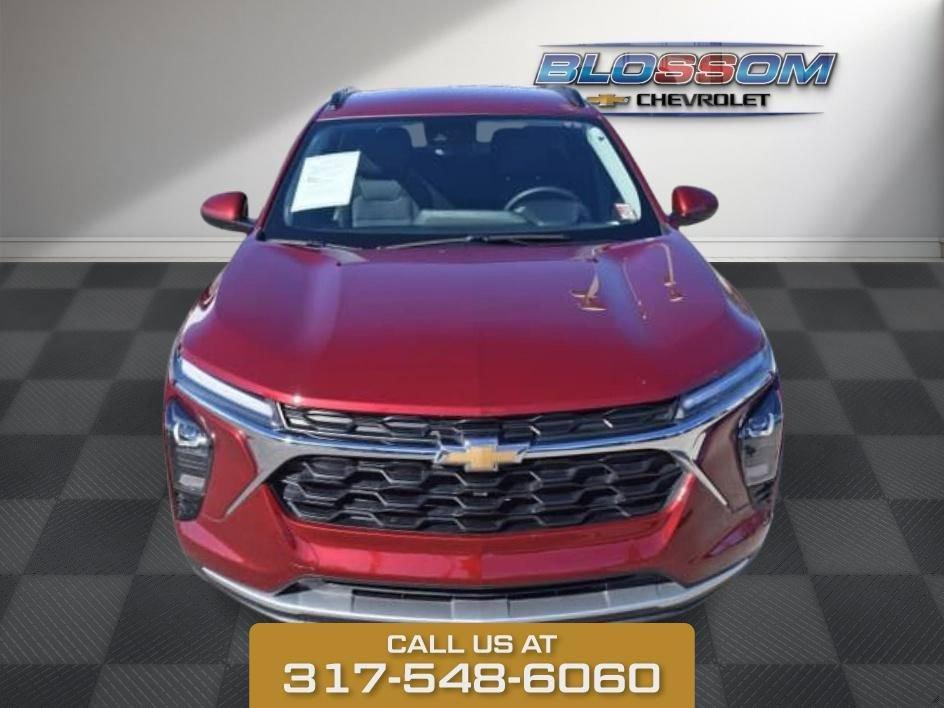used 2025 Chevrolet Trax car, priced at $22,494