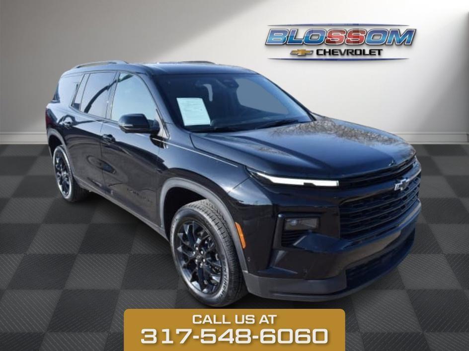 used 2025 Chevrolet Traverse car, priced at $37,391