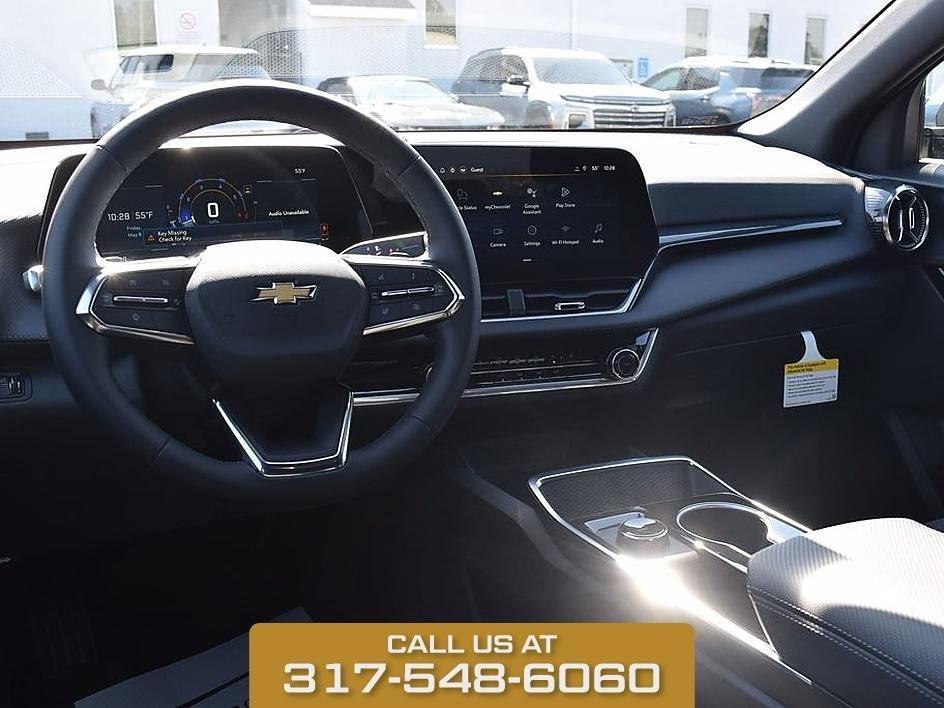 new 2026 Chevrolet Equinox car, priced at $32,005