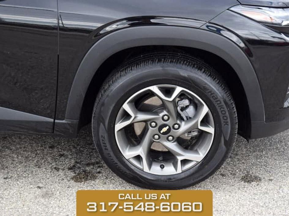 used 2025 Chevrolet Trax car, priced at $22,990