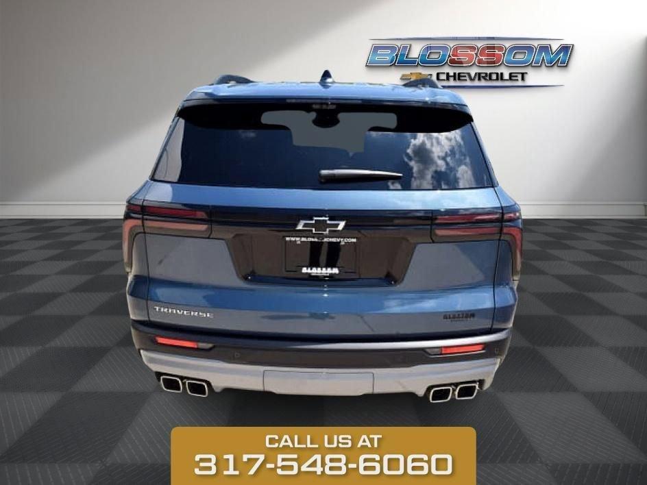 new 2026 Chevrolet Traverse car, priced at $48,390