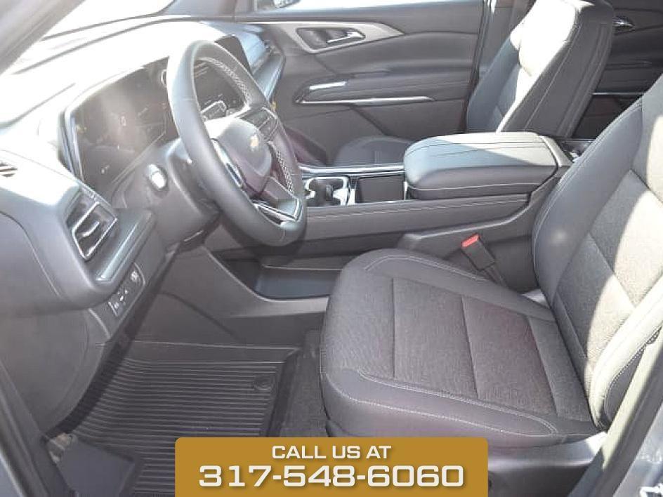 new 2026 Chevrolet Traverse car, priced at $43,515