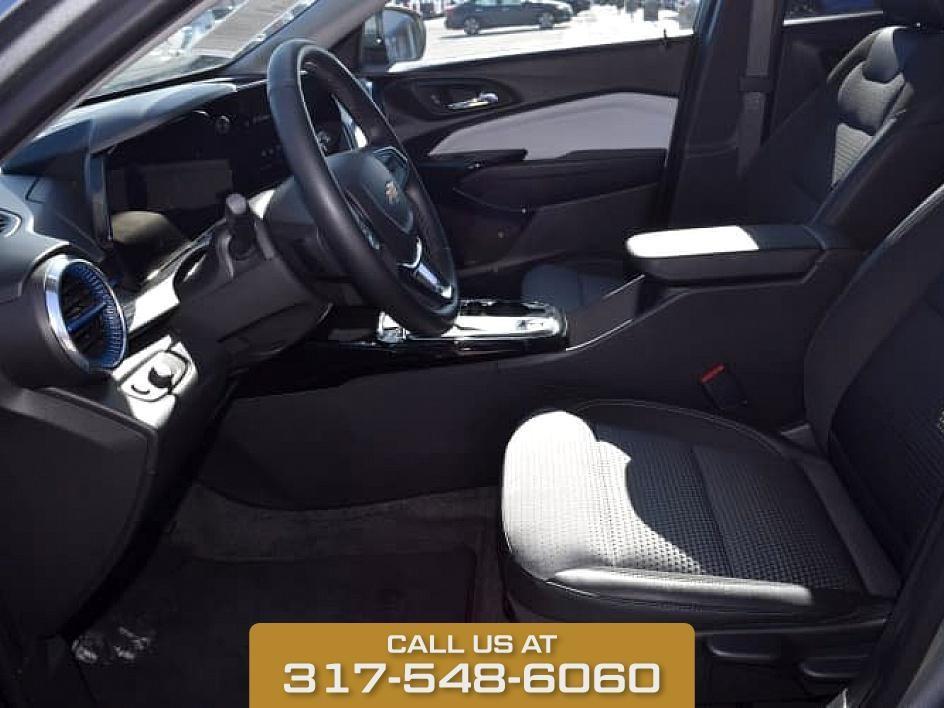 used 2025 Chevrolet Trax car, priced at $23,884