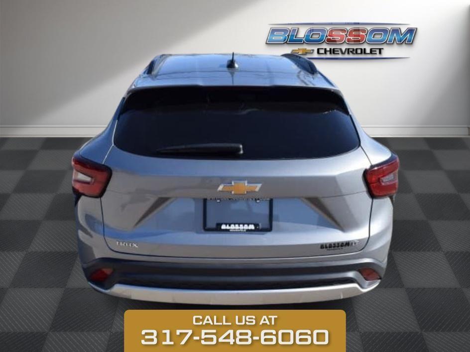 used 2025 Chevrolet Trax car, priced at $23,884