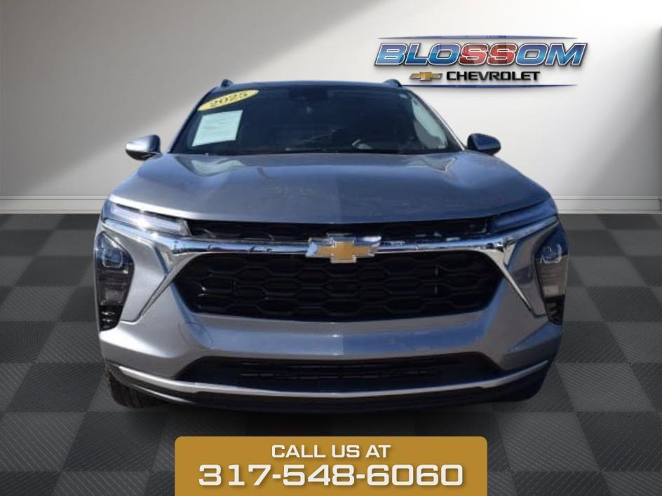 used 2025 Chevrolet Trax car, priced at $23,884