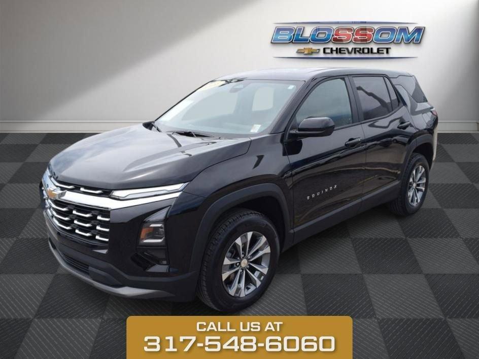 used 2026 Chevrolet Equinox car, priced at $29,495