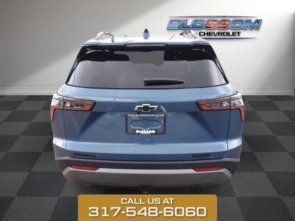 new 2026 Chevrolet Equinox car, priced at $32,105