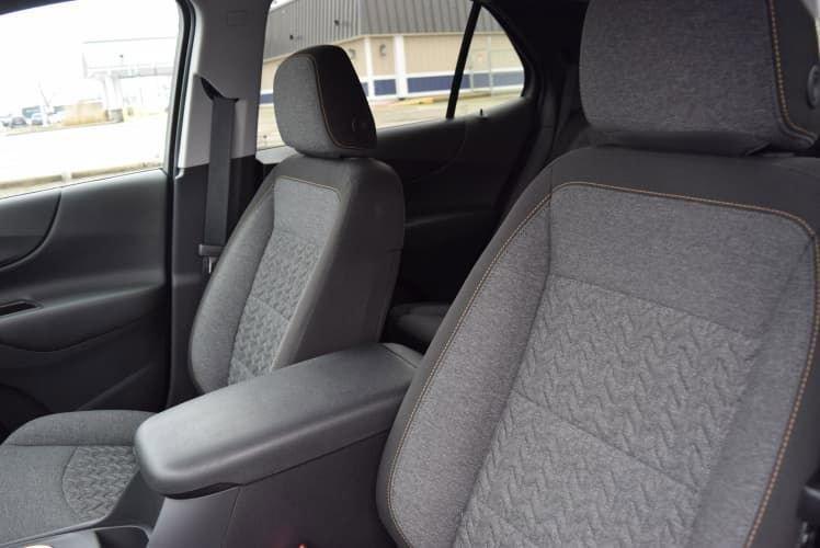 used 2024 Chevrolet Equinox car, priced at $25,494