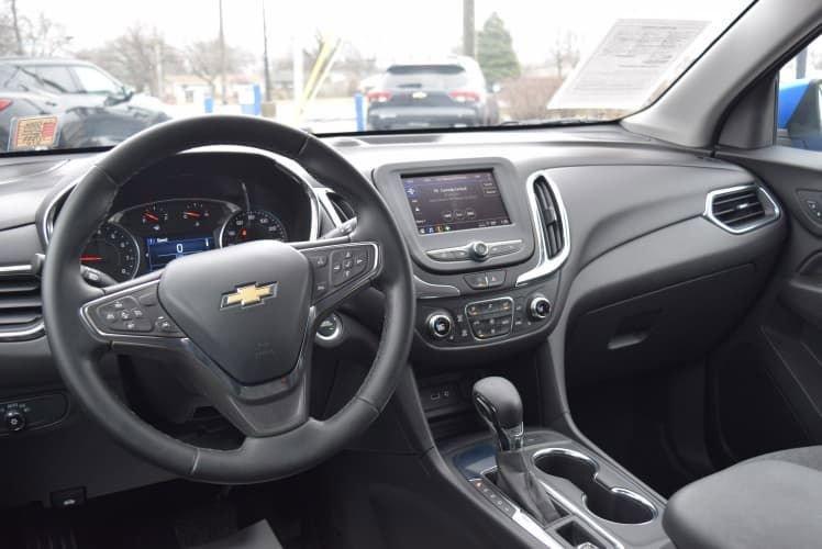 used 2024 Chevrolet Equinox car, priced at $25,494
